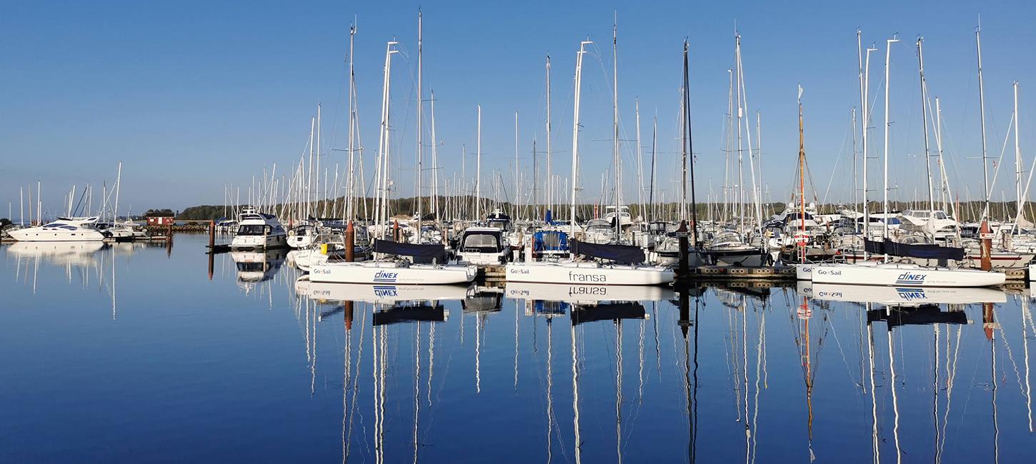 Flot ser det ud i stille vejr - Middelfart Marina