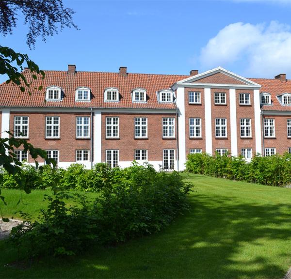 Smukt hotel midt i Middelfart, tæt på banegaarden