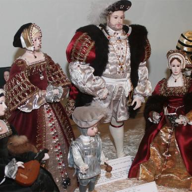 Dukkeudstillingen - De Kongelige i hele Europa - Harndrup-Middelfart