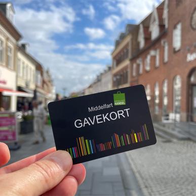 Brug Middelfarts Gavekort til byens butikker