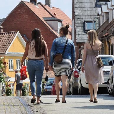 Den Gamle bydel - Middelfart - venner på shoppetur