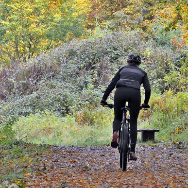 Mountainbiker ved Søbadet i Middelfart